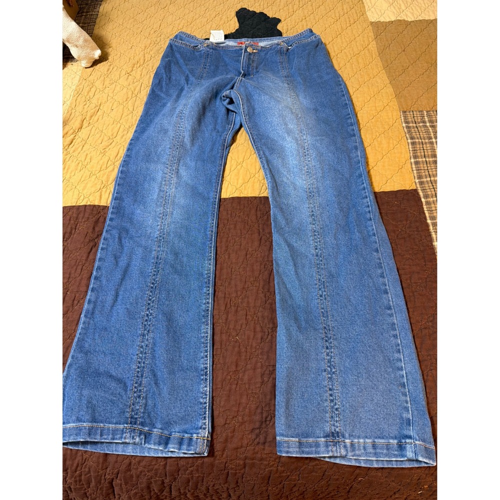 Zena Jeans Women 10 Medium Wash Blue Seam Front Flare Wide Leg Denim 109-0818-67